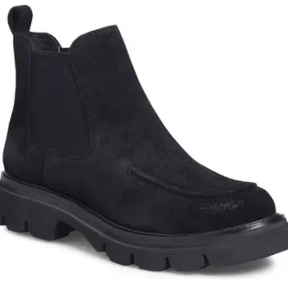 Söfft Samira Platform Chelsea Boot NWOT - Picture 1 of 9